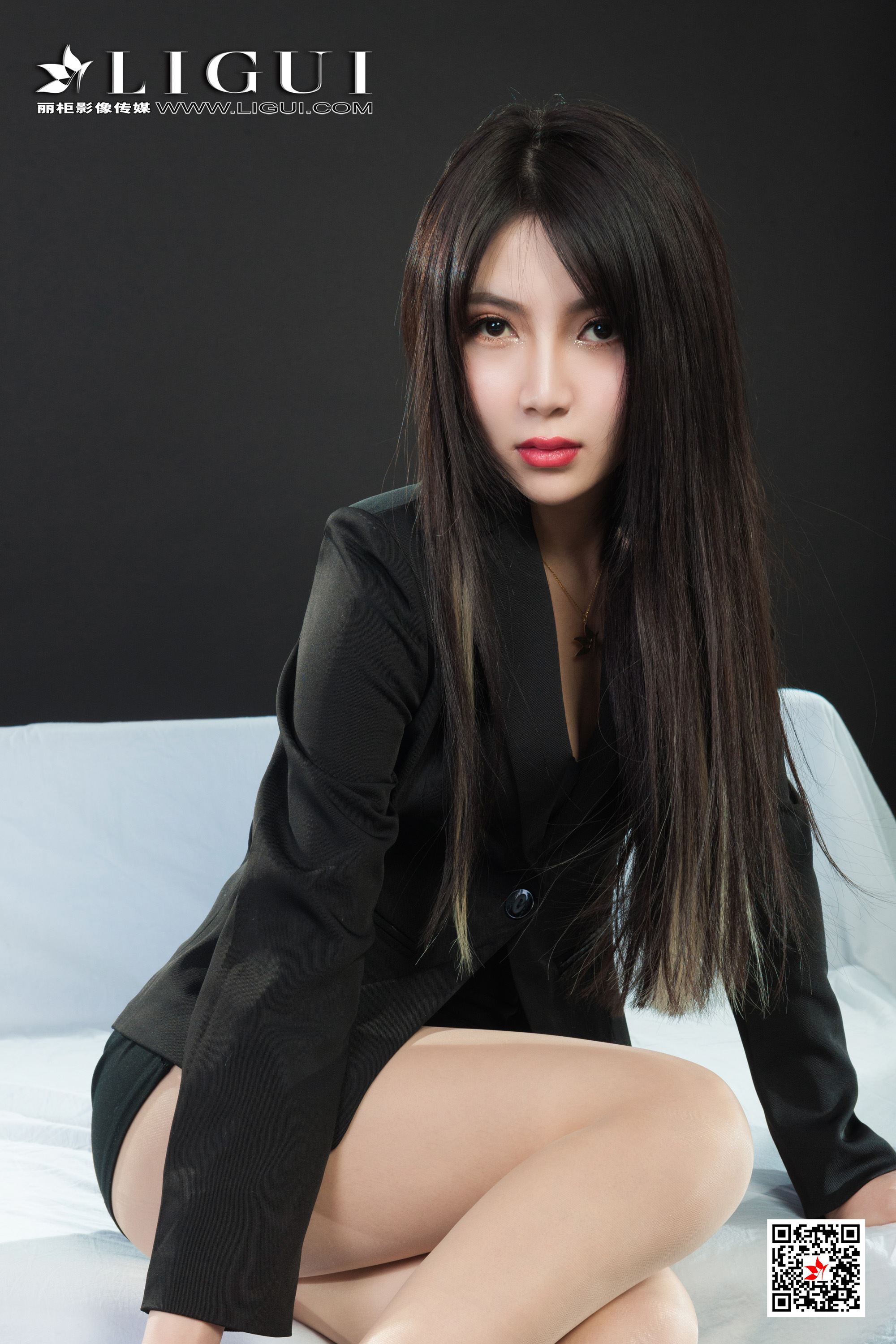 Ligui丽柜  2021.04.26 《香丝助理》小七